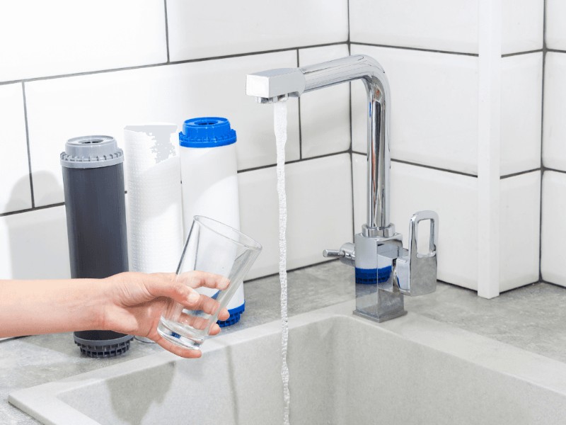 Vệ sinh máy lọc nước